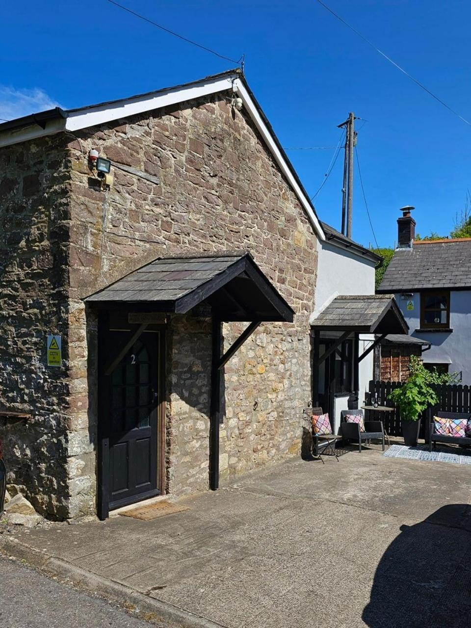 The Cottage Govilon Exterior foto